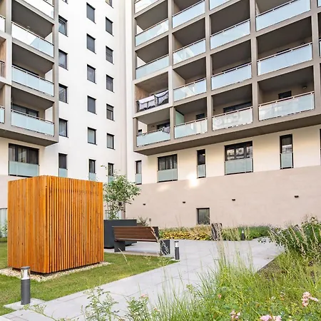 - Balcony - Cozy - Ac *