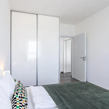 - Balcony - Cozy - Ac Appartamento Budapest