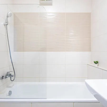 - Balcony - Cozy - Ac Apartman *