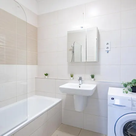 Apartman - Balcony - Cozy - Ac