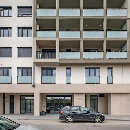 - Balcony - Cozy - Ac