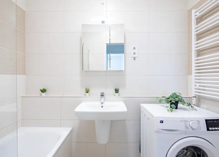 - Balcony - Cozy - Ac Apartament