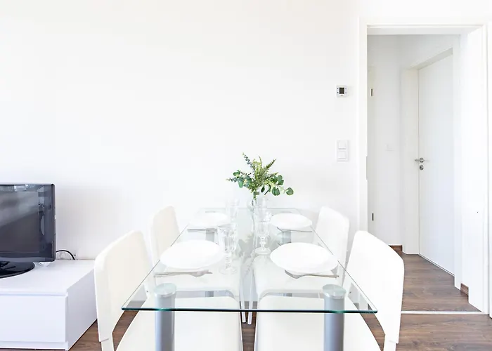 - Balcony - Cozy - Ac Apartament