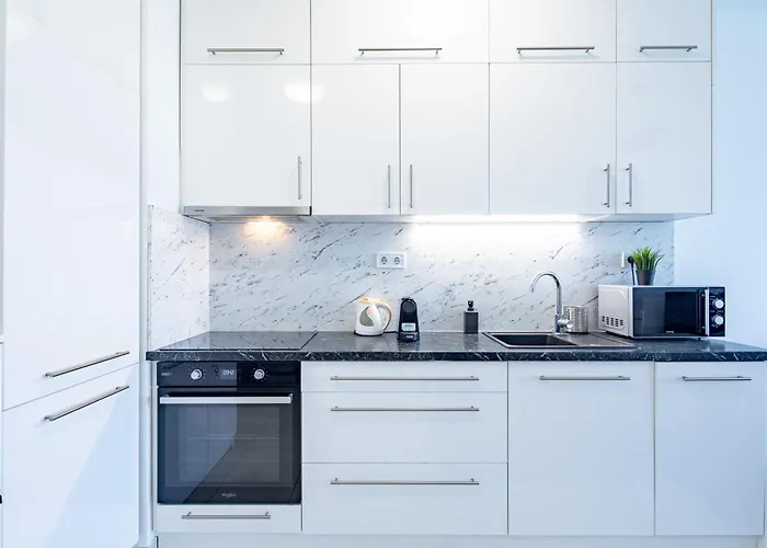 - Balcony - Cozy - Ac *